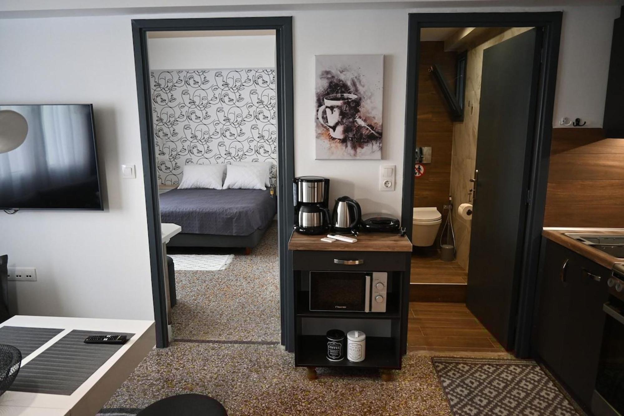Haris 303 Apartment By Vpn Accomodation أثينا المظهر الخارجي الصورة